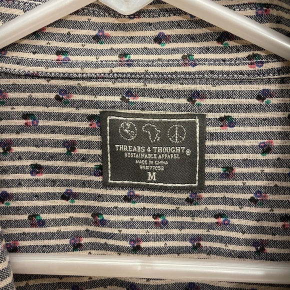 Threads 4 Thought Men’s Medium Long Sleeve Button Up Shirt - Picture 6 of 8